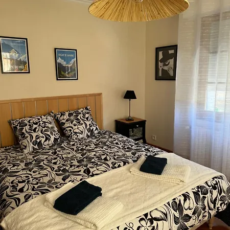 Semesterbostad Maison A Lourdes, Avec Jardin