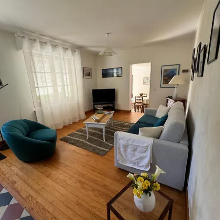 Maison A Lourdes, Avec Jardin 度假居 *